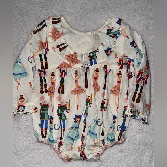 Pink Chicken Nutcracker Onesie 0/3 months - Picture 3 of 3